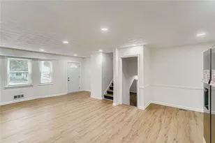 862 Sheppard Way, Stone Mountain, GA 30083 - Photo 9