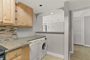 2870 Pharr Ct South NW, Atlanta, GA 30305 - Photo 11