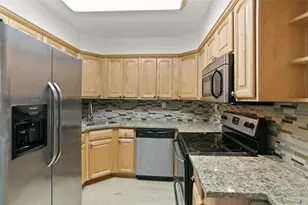 2870 Pharr Ct South NW, Atlanta, GA 30305 - Photo 11