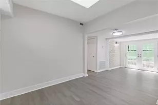 935 Bobcat Ct SE, Marietta, GA 30067 - Photo 7