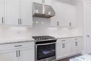 1859 Commons Pl, Atlanta, GA 30318 - Photo 9