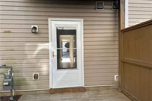 2375 Beaver Falls Dr, Norcross, GA 30071 - Photo 5