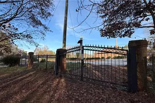 4000 Peachtree Corners Cir, Peachtree Corners, GA 30092 - Photo 5