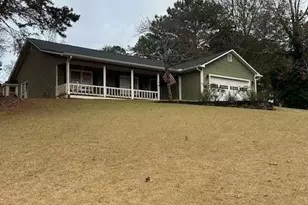 4109 Burgundy Way, Flowery Branch, GA 30542 - Photo 3