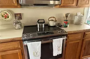 1175 Pebble Bend Dr, Grayson, GA 30017 - Photo 9