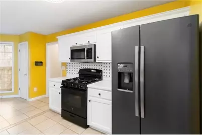 255 Camden Park Drive, Lawrenceville, GA 30046 - Photo 19