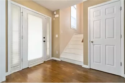 255 Camden Park Drive, Lawrenceville, GA 30046 - Photo 5