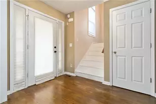 255 Camden Park Dr, Lawrenceville, GA 30046 - Photo 5