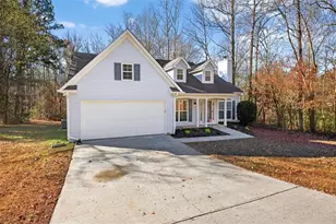 498 Cedar Ridge Dr, Winder, GA 30680 - Photo 3