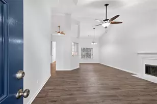 498 Cedar Ridge Dr, Winder, GA 30680 - Photo 5