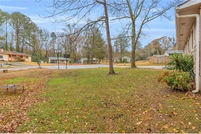 3368 Lincolndale Court, Ellenwood, GA 30294 - Photo 7