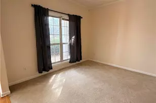 482 Leggett Oaks Ln, Lawrenceville, GA 30043 - Photo 11