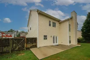 482 Leggett Oaks Ln, Lawrenceville, GA 30043 - Photo 3