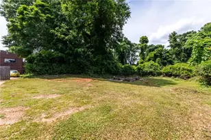 2536 McAfee Rd, Decatur, GA 30032 - Photo 25