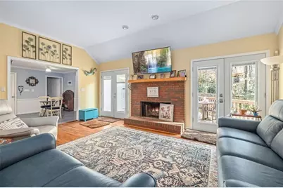 4609 Hunters Court, Gainesville, GA 30507 - Photo 7