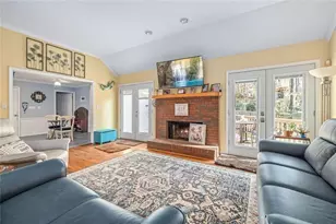 4609 Hunters Ct, Gainesville, GA 30507 - Photo 7