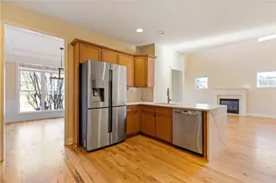 920 Freedom Ln, Roswell, GA 30075 - Photo 11