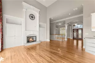 3657 Mariner Bluff Ct, Gainesville, GA 30506 - Photo 9