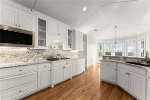 3657 Mariner Bluff Ct, Gainesville, GA 30506 - Photo 17