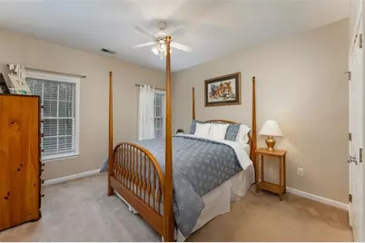 2563 Irwin Lake Overlook, Marietta, GA 30064 - Photo 35