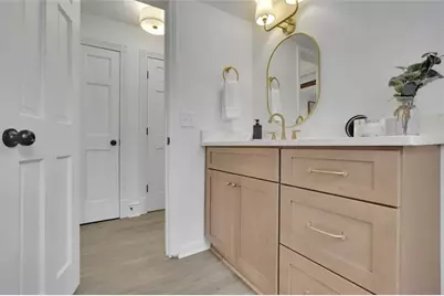 5091 Golfbrook Drive, Stone Mountain, GA 30088 - Photo 19