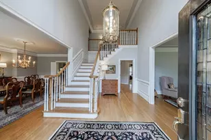 10190 Oxford Mill Dr, Johns Creek, GA 30022 - Photo 7