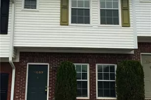 3609 Ginnis Rd, Atlanta, GA 30331 - Photo 1