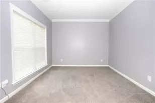 7729 Waterlace Dr, Fairburn, GA 30213 - Photo 3