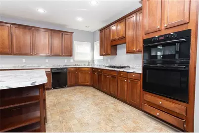 7729 Waterlace Drive, Fairburn, GA 30213 - Photo 13