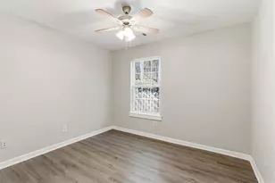 630 Streamside Dr, Roswell, GA 30076 - Photo 13