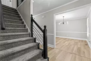 800 Post Rd Cir, Stone Mountain, GA 30088 - Photo 7