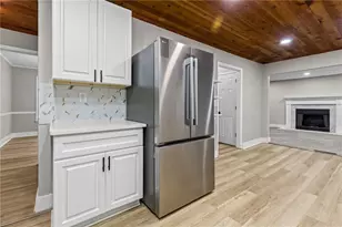 800 Post Rd Cir, Stone Mountain, GA 30088 - Photo 17