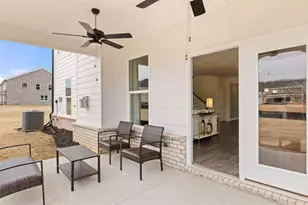 350 Staffin Dr, Senoia, GA 30276 - Photo 11