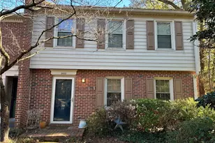 3463 Ashwood Ln, Atlanta, GA 30341 - Photo 1