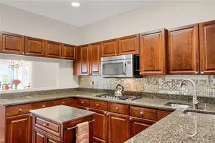 5364 Brooke Ridge Dr, Dunwoody, GA 30338 - Photo 17