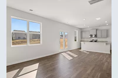 8202 Elkhorn Drive, Fairburn, GA 30213 - Photo 15