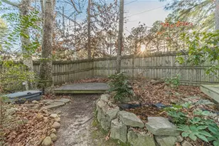 1034 Sunny Field Ln, Lawrenceville, GA 30043 - Photo 37