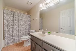 1034 Sunny Field Ln, Lawrenceville, GA 30043 - Photo 31