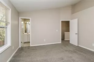 5707 Wells Cir, Stone Mountain, GA 30087 - Photo 11