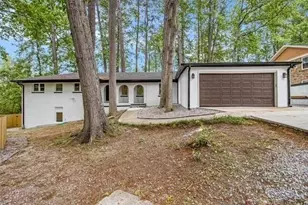 3185 Hammarskjold Dr, East Point, GA 30344 - Photo 1