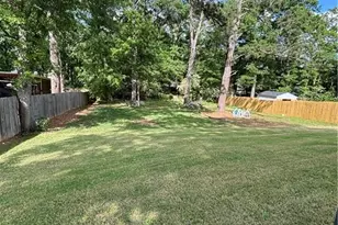 208 Shields St, Winder, GA 30680 - Photo 33