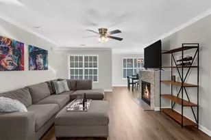 123 Streamside Dr, Roswell, GA 30076 - Photo 7