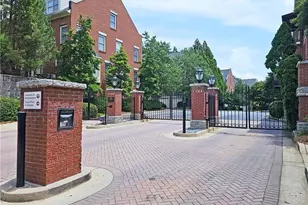 1735 Peachtree Street NE, Atlanta, GA 30309 - Photo 33