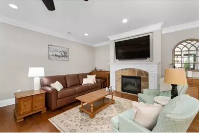 306 Gray Shingle Ln, Woodstock, GA 30189 - Photo 5