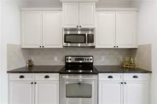 1428 Liberty Pkwy NW, Atlanta, GA 30318 - Photo 7