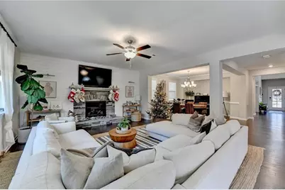 955 Laura Jean Court, Buford, GA 30518 - Photo 17