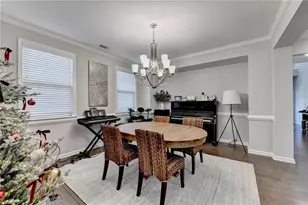 955 Laura Jean Ct, Buford, GA 30518 - Photo 9