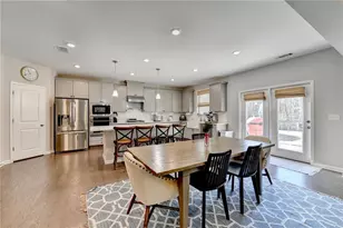 955 Laura Jean Ct, Buford, GA 30518 - Photo 33