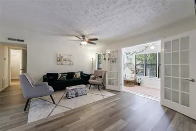 215 Summit North Drive NE, Atlanta, GA 30324 - Photo 5