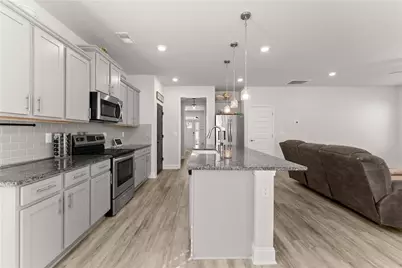 304 Magnolia Villas Drive, Cornelia, GA 30531 - Photo 11